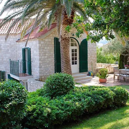 Villa St Roko - Charme Holidays